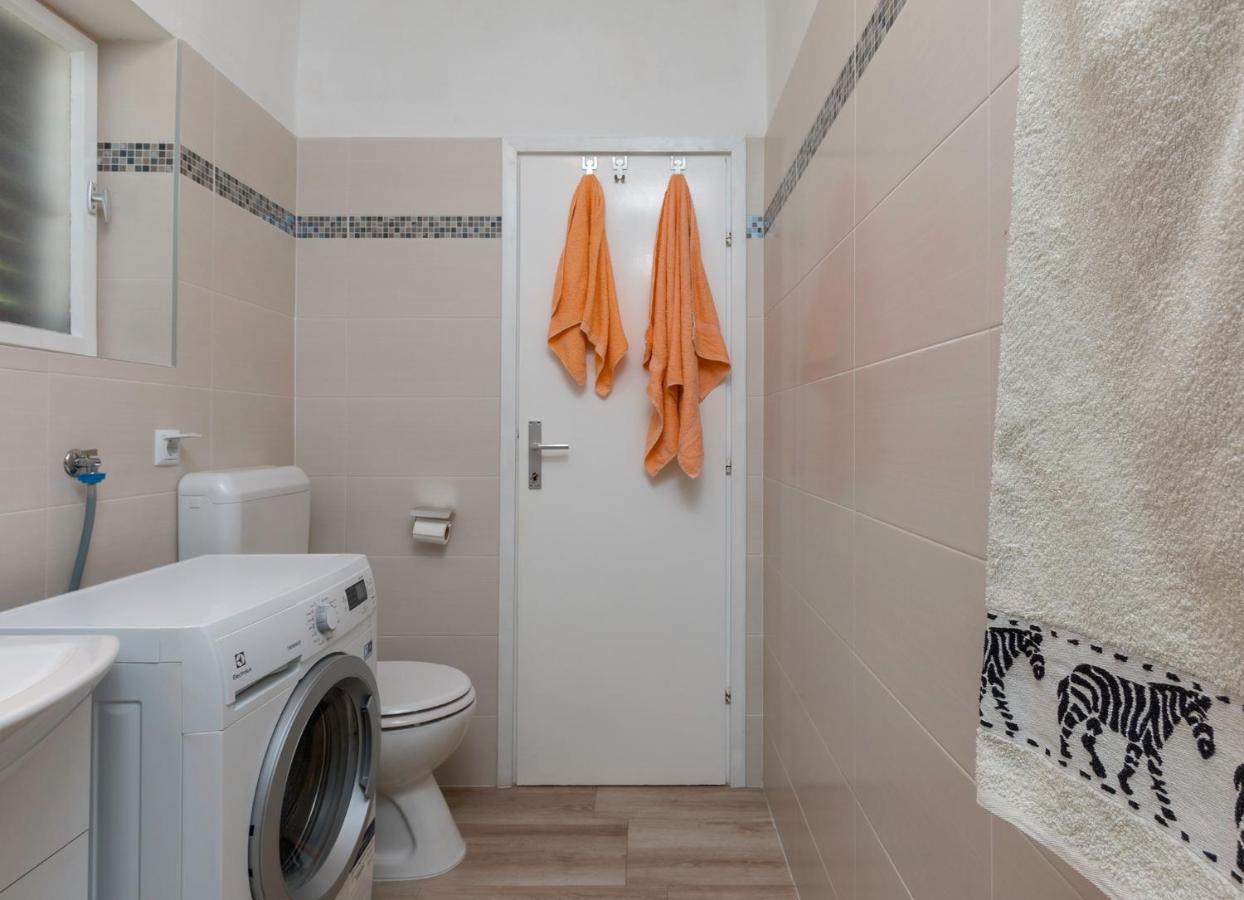 Apartman Bukarica Pula Luaran gambar